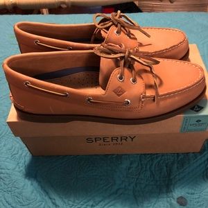 Sperry Topsiders NIB A/O Sahara Sixe 10.5 M